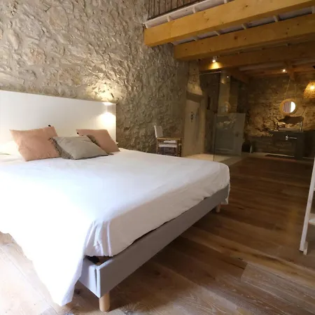Alpilles Villa: Private Pool & Panoramic Views Villa