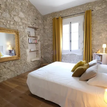 Villa Alpilles Villa: Private Pool & Panoramic Views *